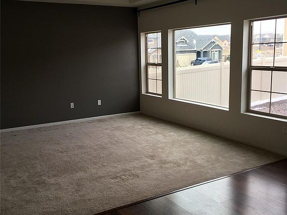 4th image of 4565 Walden Ct