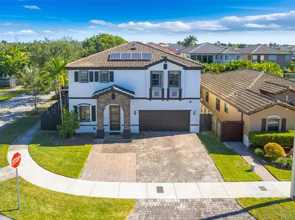4301 SW 164th Ct, Miami, FL 33185