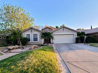 651 E Eagle Ln, Gilbert, AZ 85296
