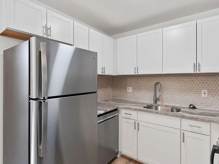 1024 E Swallow Rd #B233 — Photo 6