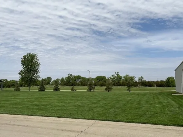 Blue Heron Rd, Arnolds Park, IA 51331