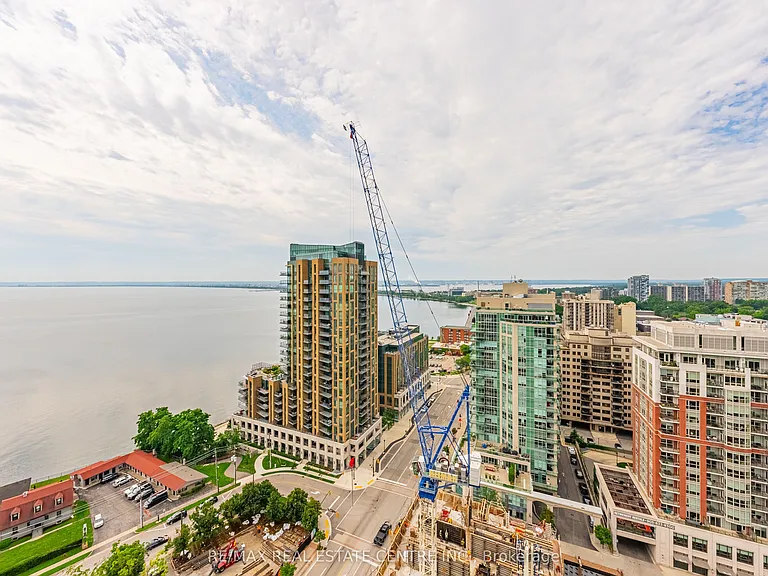 370 Martha St #2107 — Photo 27