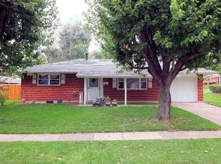 55 Woods Rd, Springboro, OH 45066