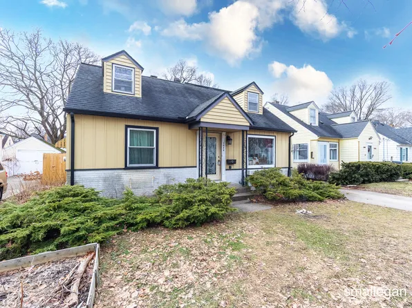 1020 Johnston St SE, Grand Rapids, MI 49507