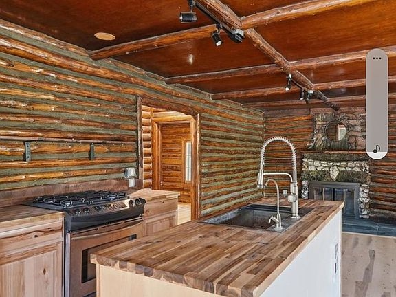 2nd image of 21628 Taos Rd
