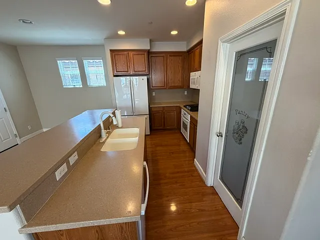 2620 Farmers Central Rd — Photo 4