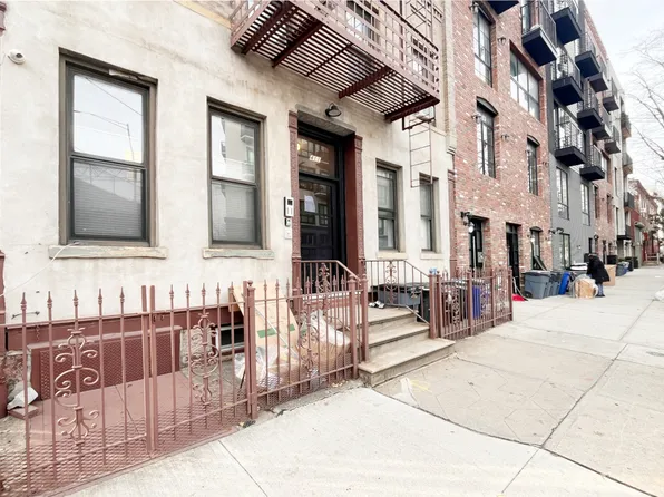 411 Manhattan Avenue image 7 of 9