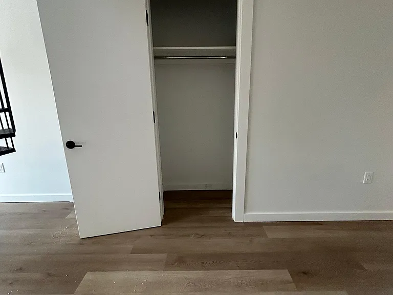 6 Madison St #VAR1 — Photo 40