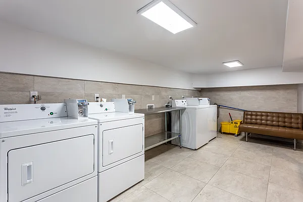 Rented by Compass | media 35