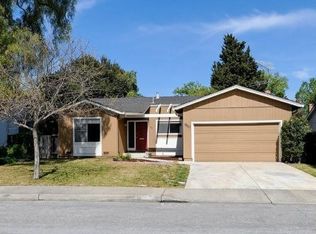 980 San Marcos Cir, Mountain View, CA 94043