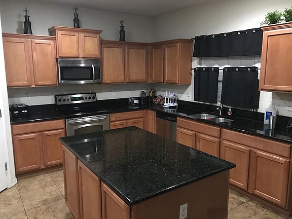 Elegant Gourmet Kitchen