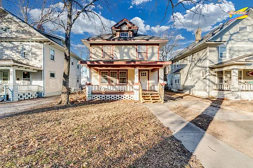 339 N Holyoke Pl Photo 1