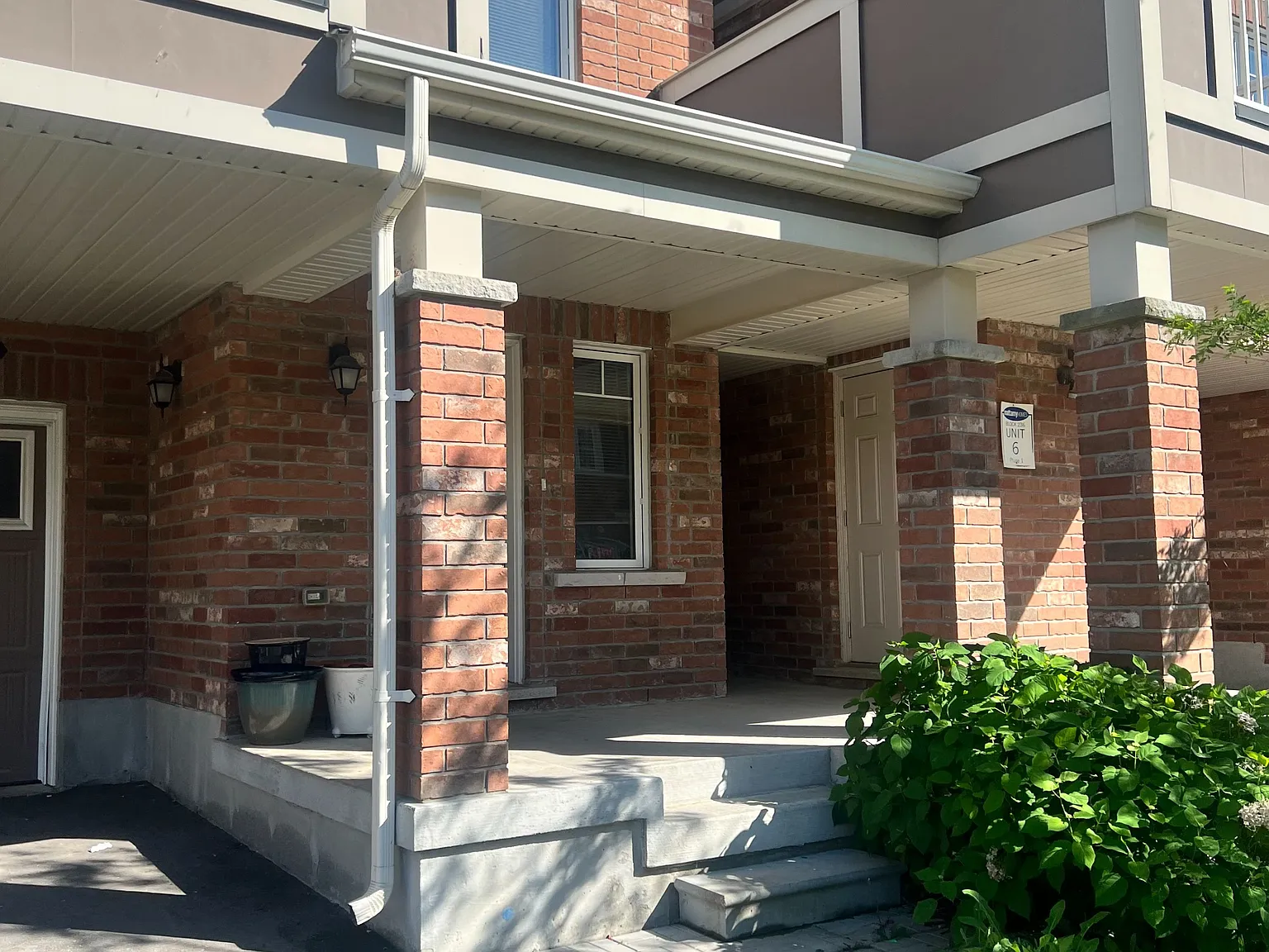 3 bed, $3,000 — Photo 2