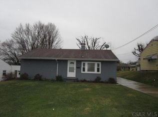 233 Sherwood Dr, Johnstown, PA 15905
