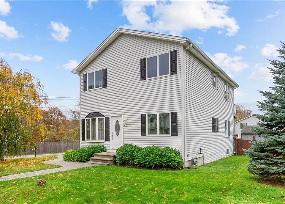1st image of 67 Verdi St