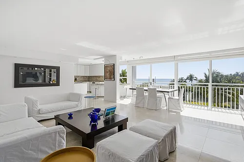 613 Ocean Dr #5D Photo 1