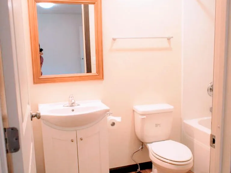 1732 N Lakeview Dr — Photo 5