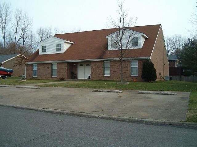 1st image of 5044 Kenwood Ct APT B