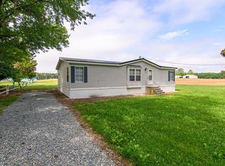 32764 Elmore Rd, Painter, VA 23420