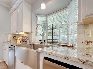 15 Cattail Pl, Spring, TX 77381