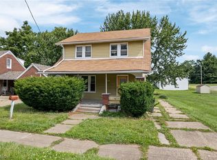 2203 5th St NE, Canton, OH 44704