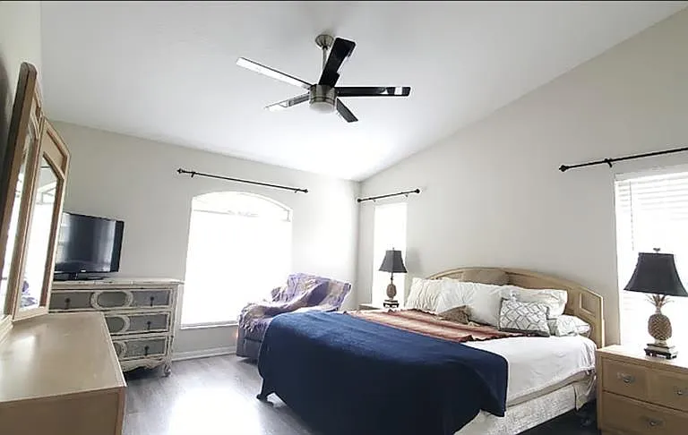 2534 N Brentwood Cir — Photo 8