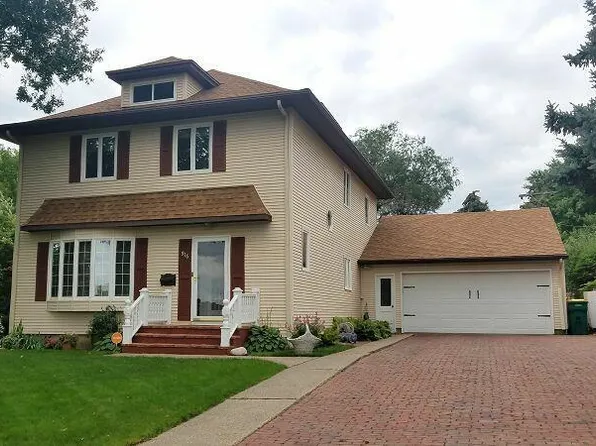 916 N Anderson St, Bismarck, ND 58501