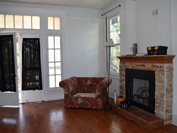 5th image of 4603 Banks Street # Fl 2nd