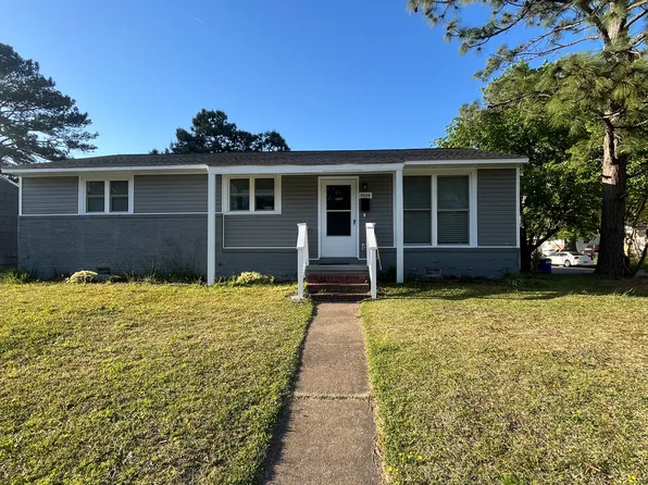 4608 Larkin St, Norfolk, VA 23513