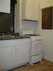 Rented by Tower Brokerage