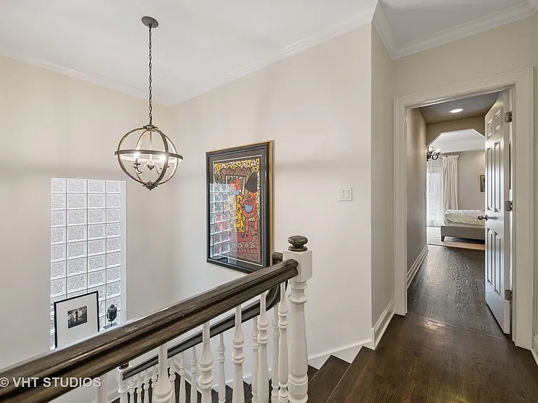 4444 N Winchester Ave — Photo 17