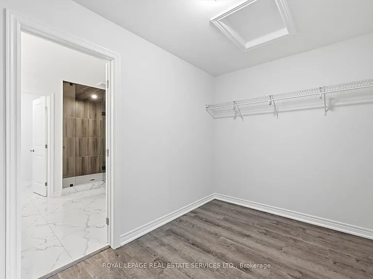 74 Valley Trail Pl — Photo 31