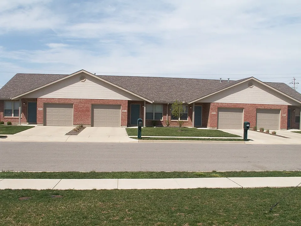 2271 Shamrock Ln