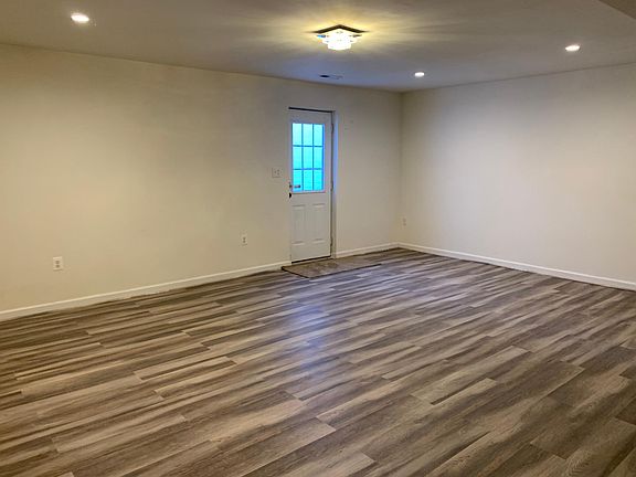 2nd image of 8162 Gilroy Dr #1