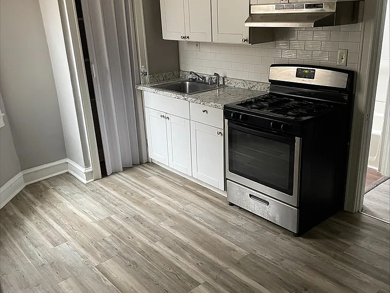 6529 Torresdale Ave #2 — Photo 4