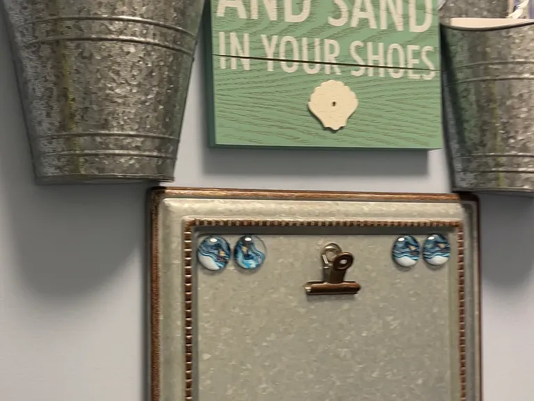 Mailboxes, messages & keyhooks