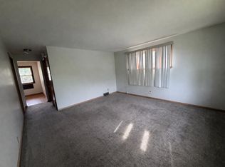 809 John St #4, Waukesha, WI 53188