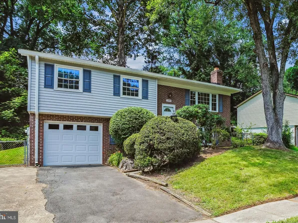 13804 Gilbert Rd, Woodbridge, VA 22193