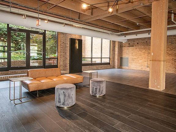 Lobby renovated in 2020, friendly 24-hour door staff welcome you home