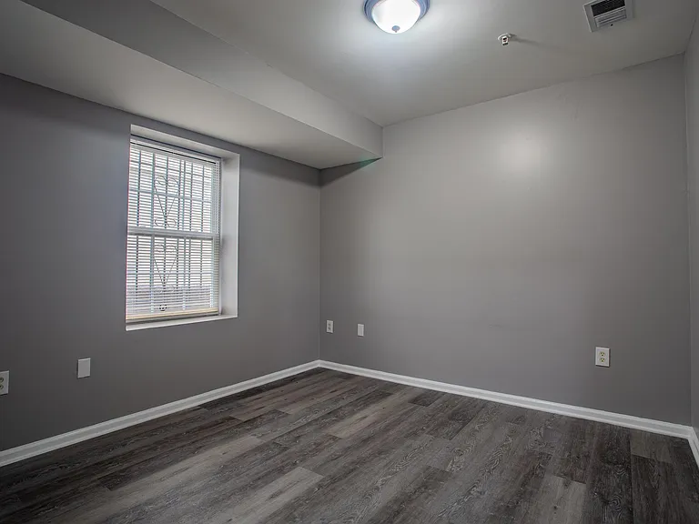 280 Jelliff Ave #1 — Photo 38