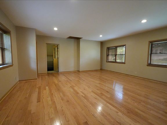 family room (from west)