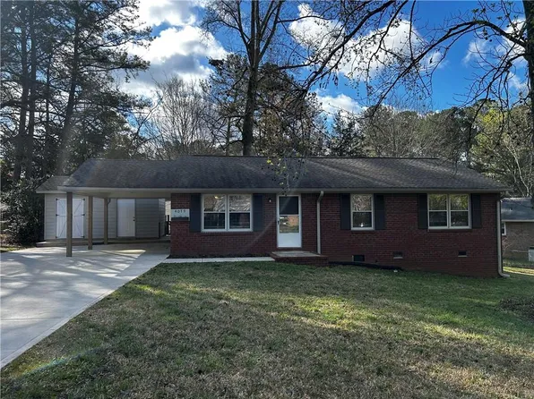 4079 Garden Cir, Acworth, GA 30101