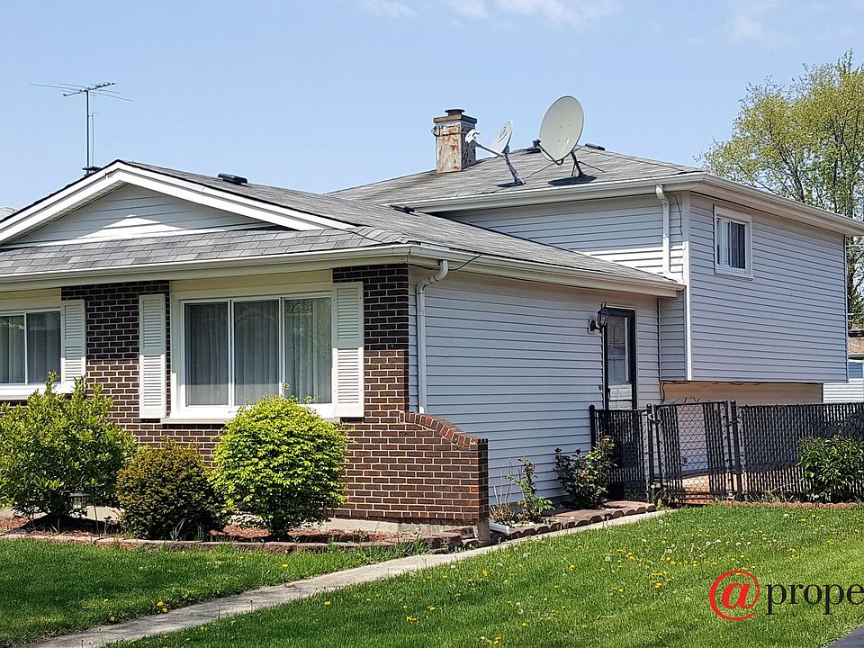 1st image of 732 Berkshire St