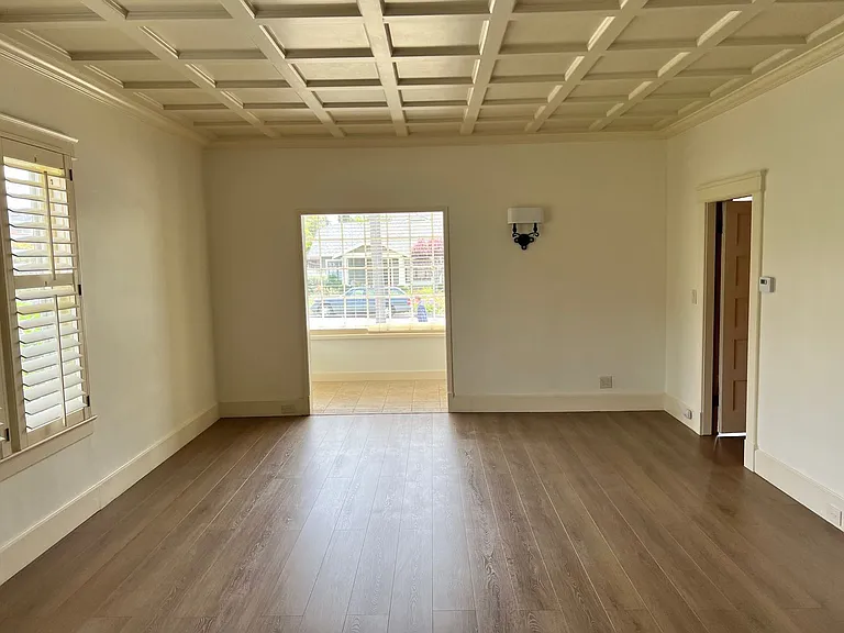 118 W Pedregosa St — Photo 24