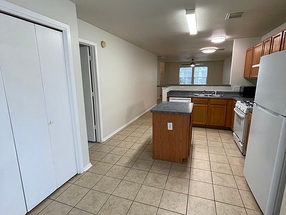 3rd image of 20622 Patriot Park Ln