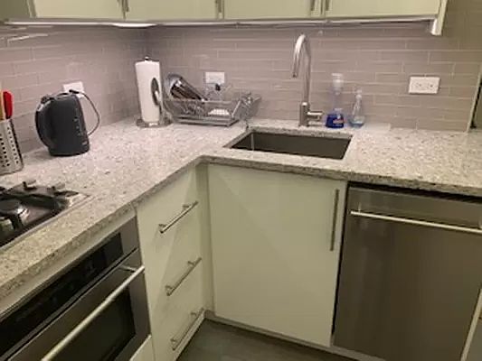 4th image of 102 W 80th St APT 12