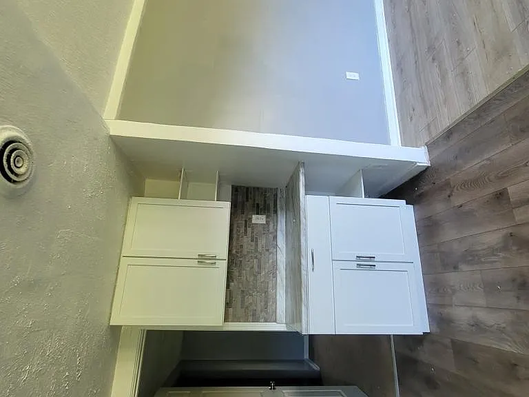 15205 Lincoln Ave — Photo 9