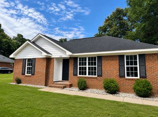 132 Colee Ct, Leesburg, GA 31763