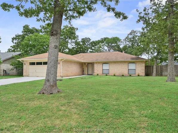 1104 Haley Pl, College Station, TX 77845