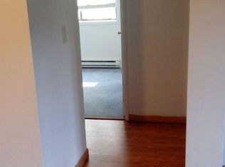 65 Milliken Ave APT 2, Franklin, MA 02038